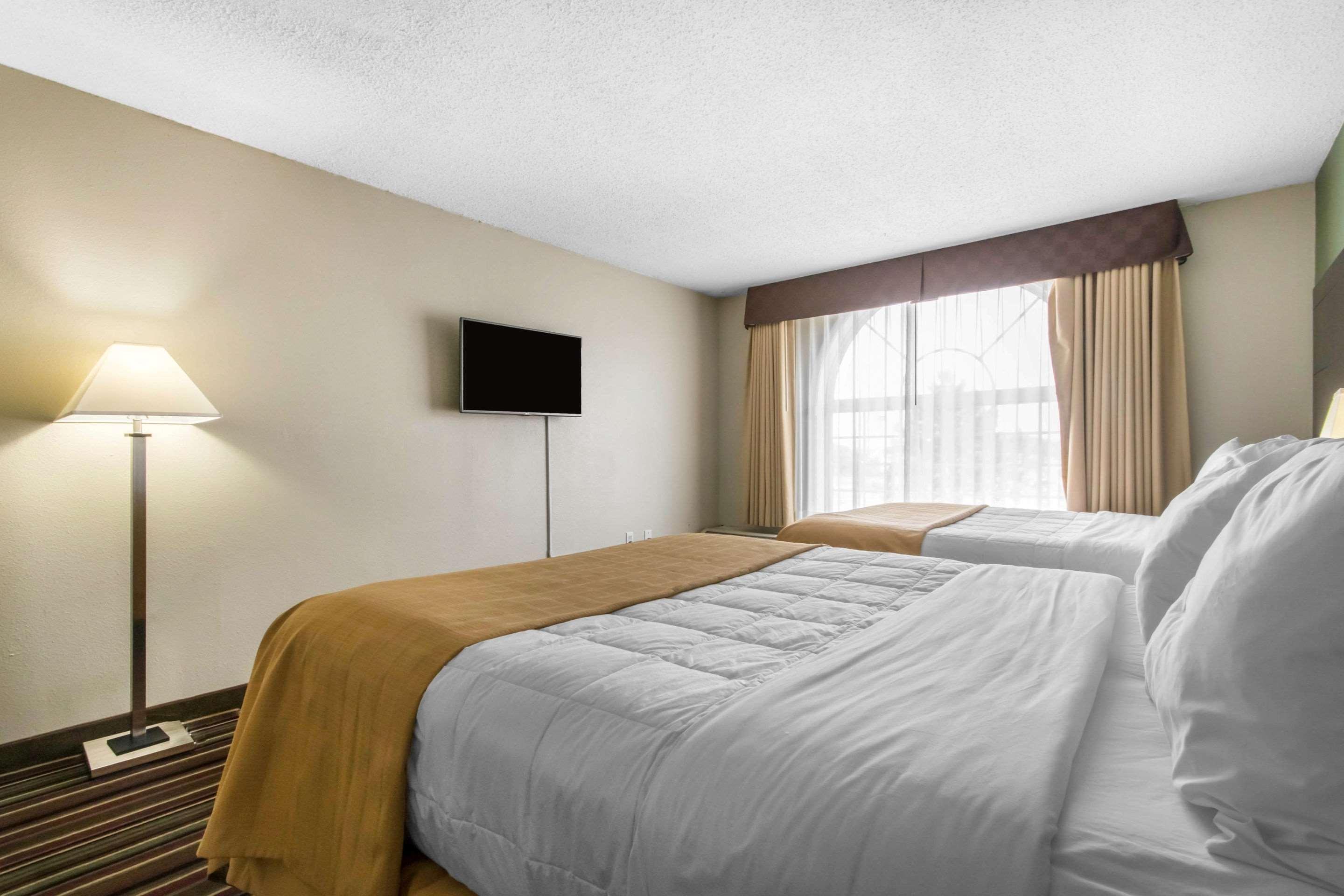 Quality Inn & Suites Horse Cave Kültér fotó