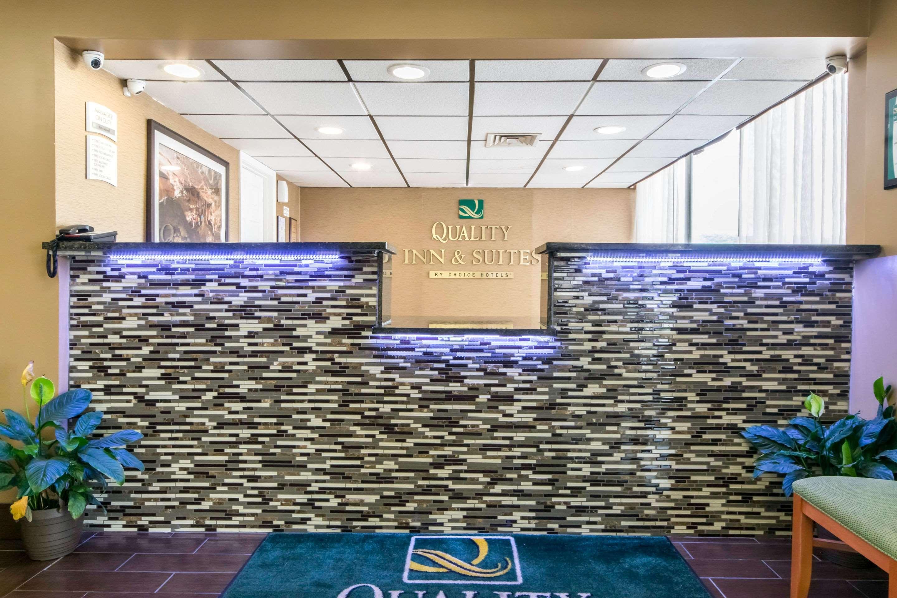 Quality Inn & Suites Horse Cave Kültér fotó