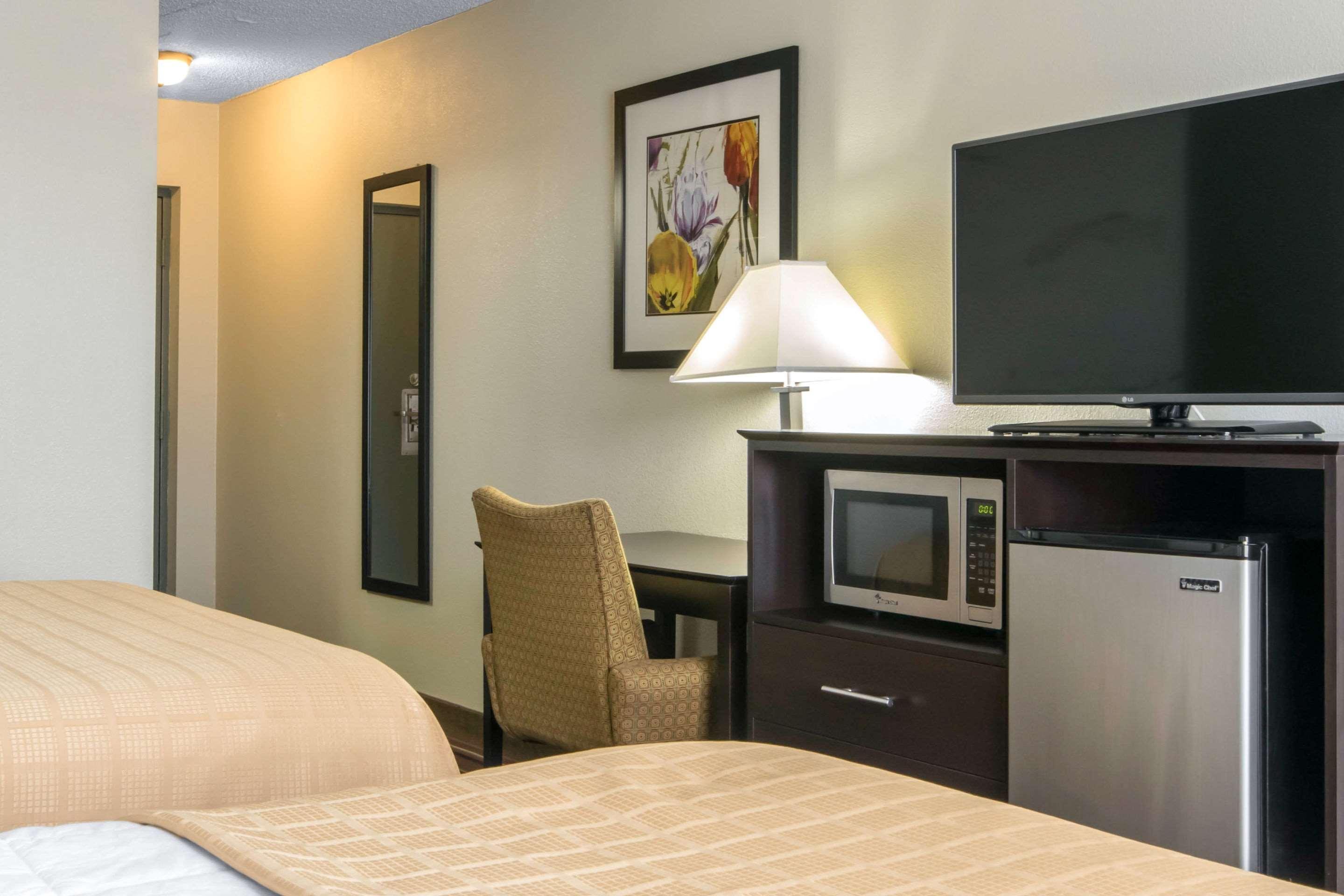 Quality Inn & Suites Horse Cave Kültér fotó